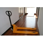 WHOLESALE PRICE FOR HAND PALLET TRUCK 2 TON BLACK PUMP MIN. ORDER 5 PCS (FREIGHT TO-PAY) SBAD20